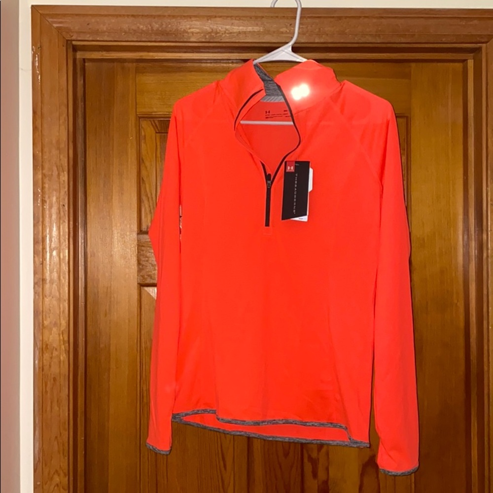 Under Armour women’s 1/4 zip up
